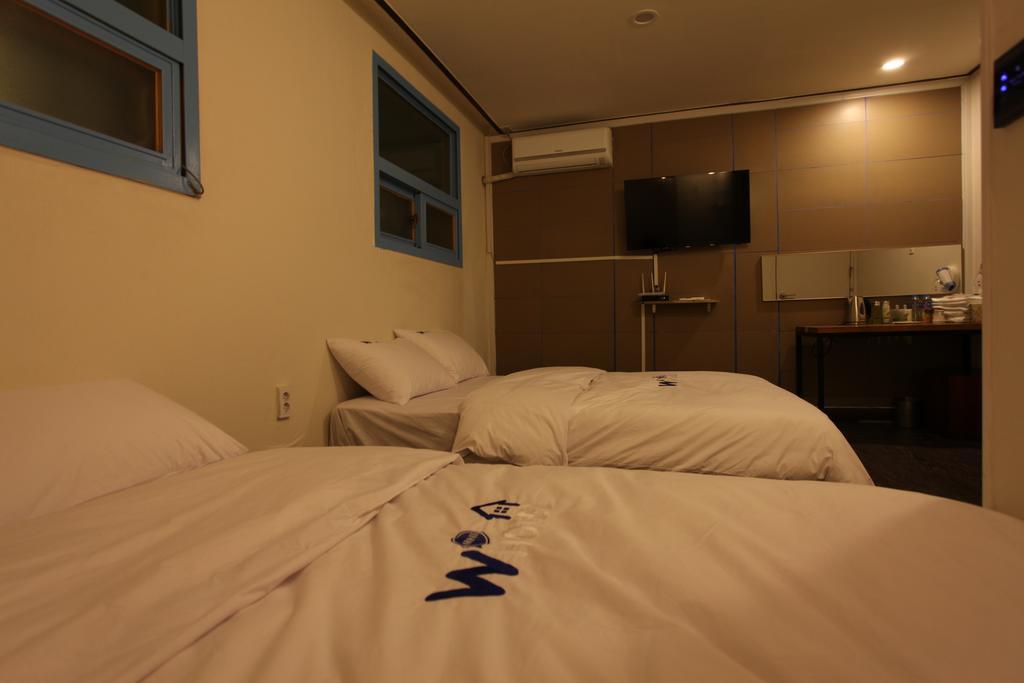 W Mini Hotel Dongdaemoon Seoul Exterior photo