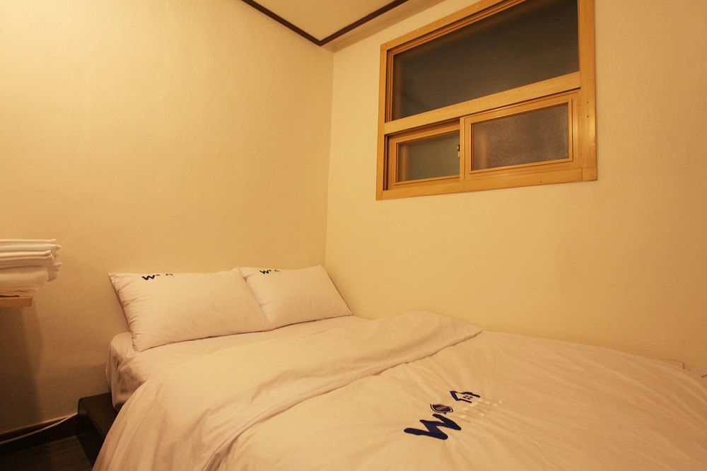 W Mini Hotel Dongdaemoon Seoul Exterior photo